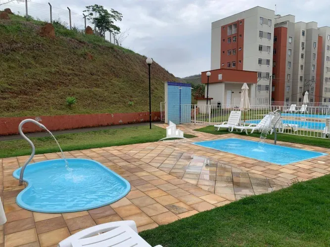 Apartamento com 2 dormitórios à venda, 50 m² por R$ 220.000,00 - Três Poços - Volta Redond