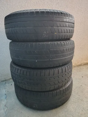 Pneu carro
