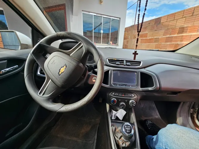 Chevrolet Onix Hatch LTZ 1.4 8V Flex Power Mec. 4P 2014