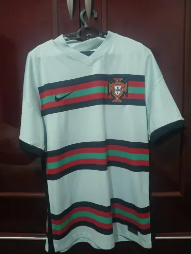 Camiseta de Portugal, tamanho M