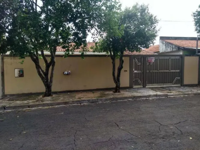 CASA RESIDENCIAL em PRESIDENTE PRUDENTE - SP, JARDIM PLANALTO