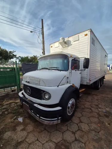 Vendo Mercedes Bens 1113