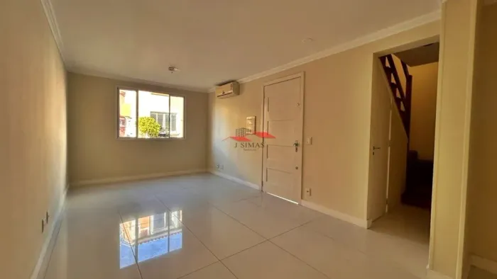 Sobrado em Condomínio para Venda em Porto Alegre, Jardim Itu, 4 dormitórios, 2 suítes, 3 b