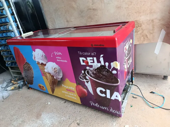 Freezer horizontal tampa de vidro 