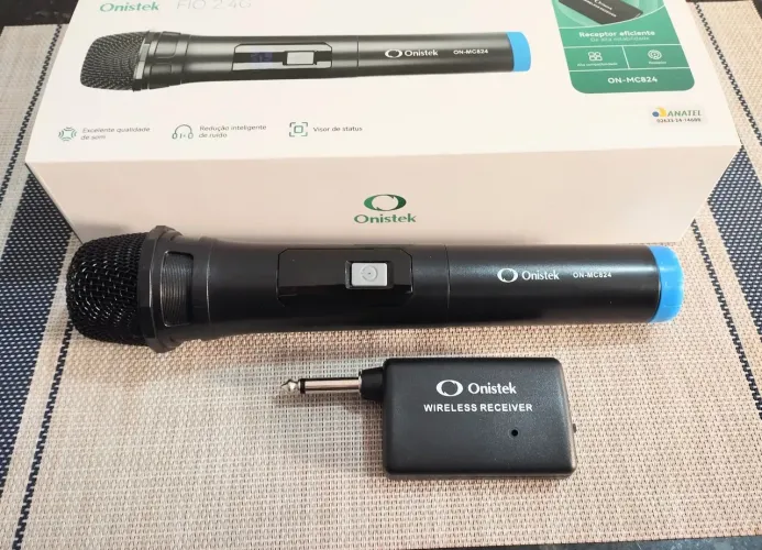 Microfone Sem Fio De Mão Dinâmico Display Led