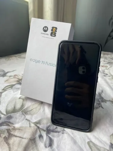Edge 70 Fusion (Caixa e Nota Fiscal) Aceito Troca em Iphone