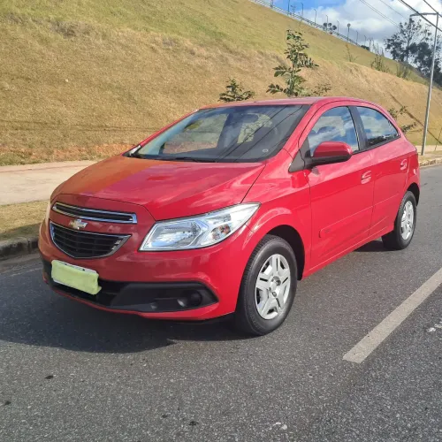 Chevrolet Onix Hatch LT 1.0 8V Flex Power Mec. 4P 2014