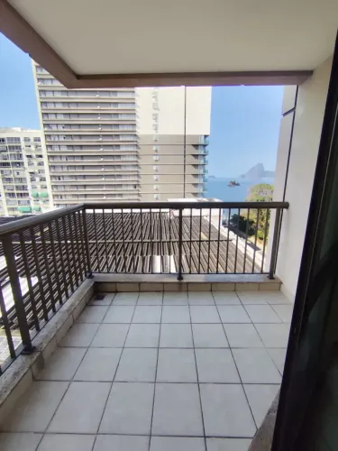 Loft no Ingá com vista para o mar