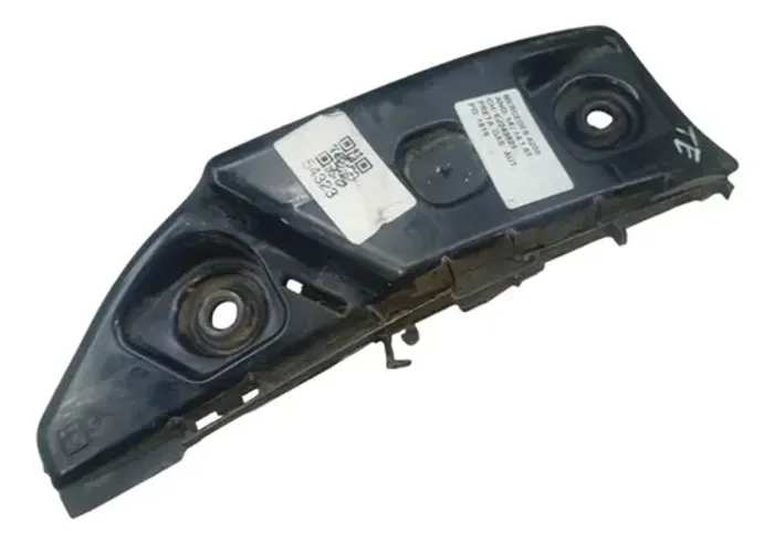 Guia Para-choque Traseiro Esq Mercedes A200 2015 2016