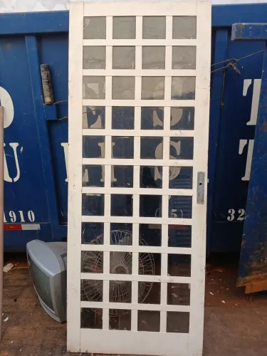 Porta ferro