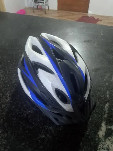 CAPACETE DE CICLISMO - SEMINOVO