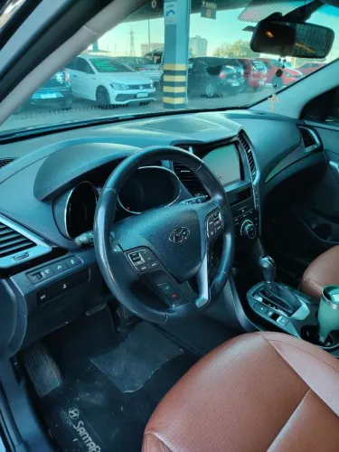 Hyundai Grand Santa Fe 3.3 V6 4X4 Tiptronic 2014