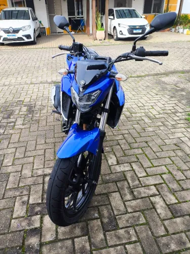 Yahama Fazer 250