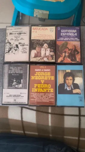 Fitas cassetes de músicas 