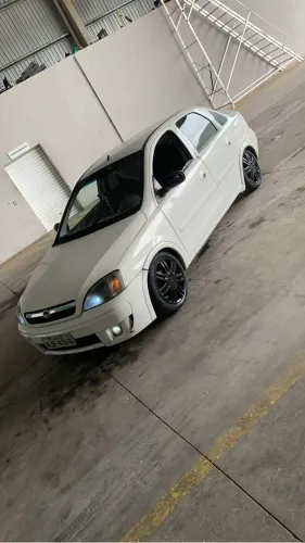 Chevrolet Corsa Sed. Premium 1.4 8V Econoflex 4P 2011