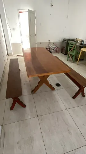 Mesa Grande com pé X com 2 de madeira maciça