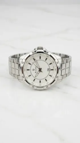 Relógio Bulova Original Classic ótimo estado analiso trocas