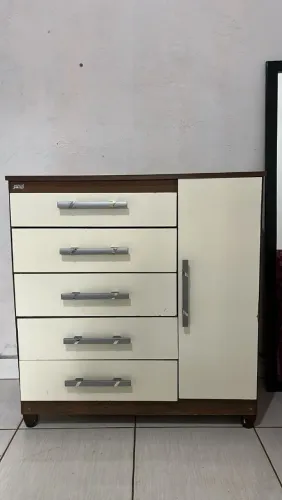 Cômoda