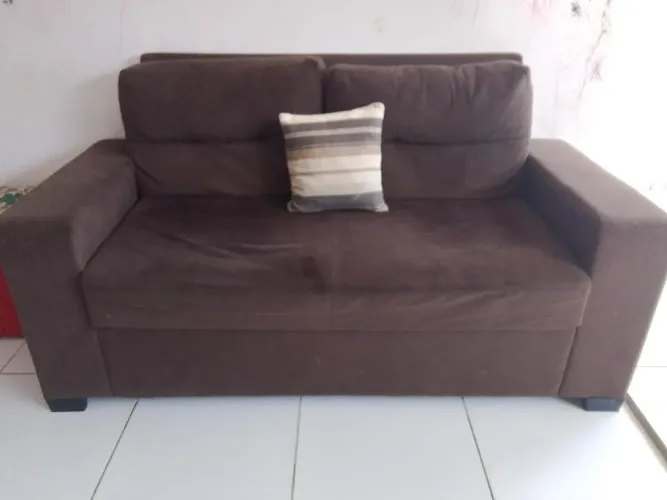 Sofá dois lugares