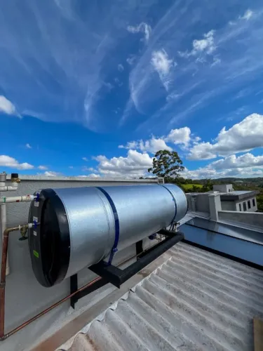 Instalação de aquecedor solar