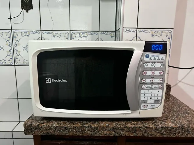 Micro-ondas Electrolux 20L Branco