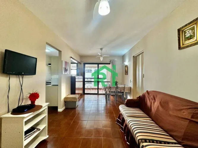 Apartamento beira mar, 2 dormitórios, 2 vagas, lazer, Pitangueiras, Guarujá/SP.