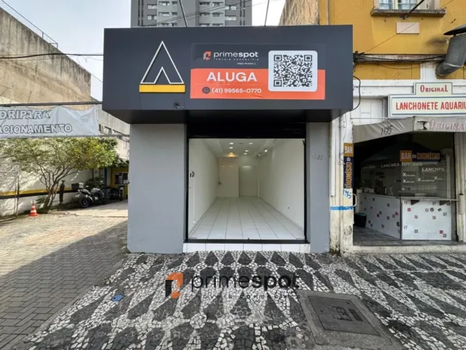 Loja em localização estratégica na Av. João Gualberto  28 m²  Juvevê