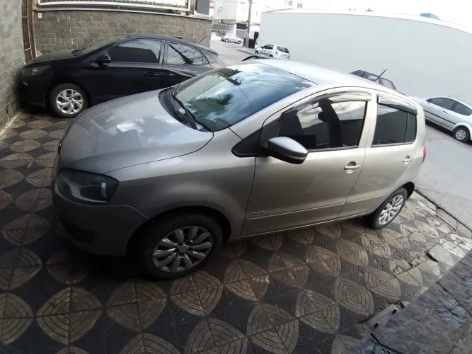 Volkswagen Fox 1.0 MI Total Flex 8V 5P 2012