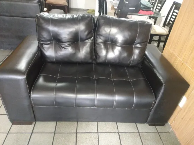 Conjunto de sofá 2 e 3 lugares