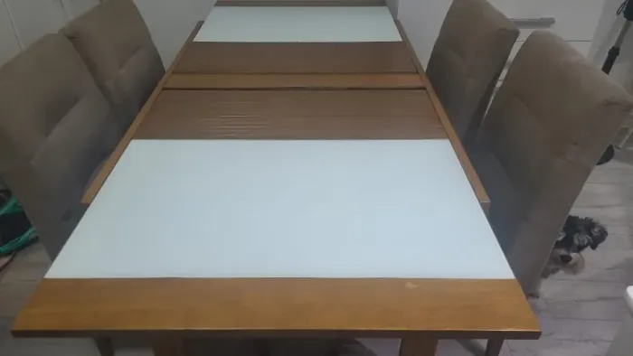Sala De Jantar Mesa Elástica Itália Com 4 Cadeiras Estofadas
