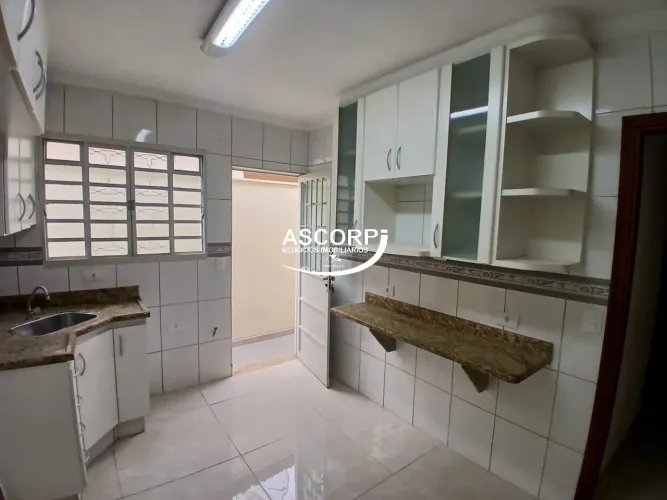 Casa para alugar no bairro Vila Monteiro, Piracicaba.
