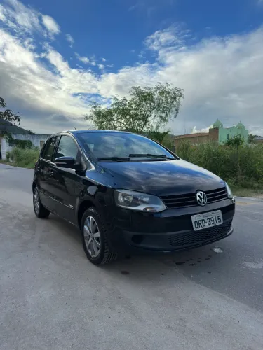 Volkswagen Fox 1.0 MI Total Flex 8V 5P 2014