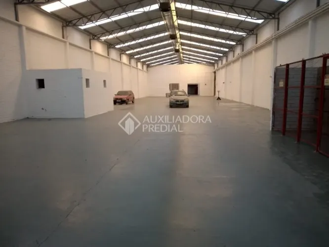 PORTO ALEGRE - Prédio Inteiro - Navegantes
