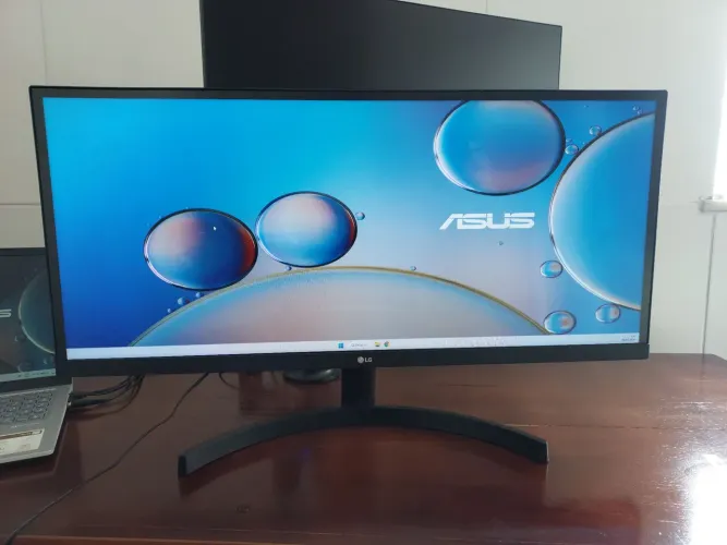 Monitor ultrawide LG 29"