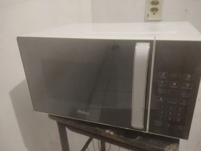 Vendo microondas em perfeito estado 350