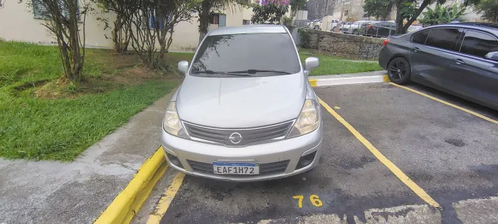 Nissan Tiida Sedan 1.8 16V Flex Fuel 4P 2011