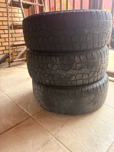 Pneu pirelis scorpion atr 15