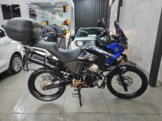 YAMAHA XTZ 250 TÉNÉRÉ 2018 (EQUIPADA COM ACESSÓRIOS)
