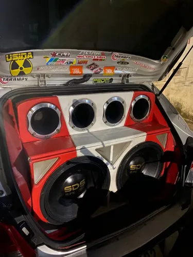 Som automotivo completo 