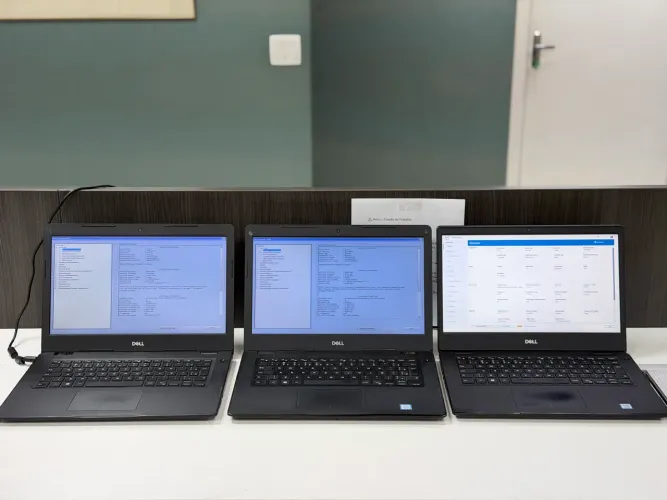 Kit Imperdível | 3 Notebooks Dell i5 8ªth / 8Gb RAM DDR4 / 120GB SSD