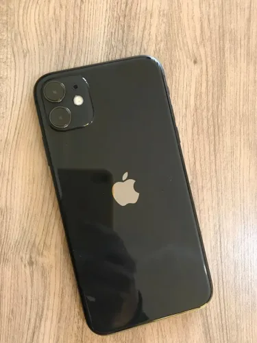 iPhone 11 64gb preto