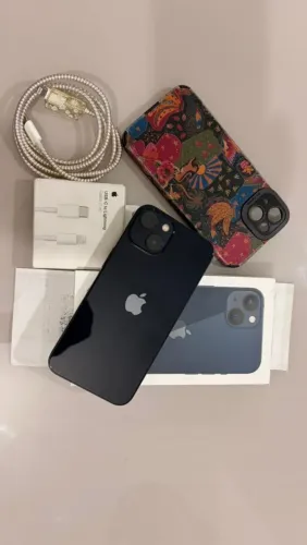 iPhone 13 256GB muito conservado 