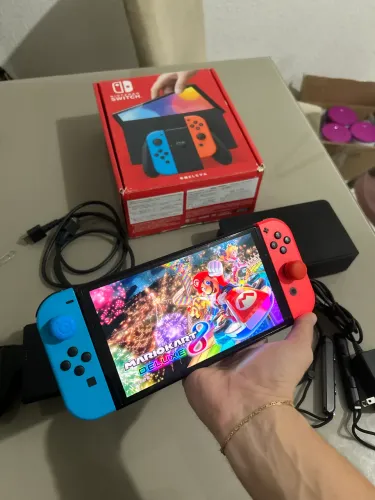 Nintendo Switch OLED DESBLOQUEADO
