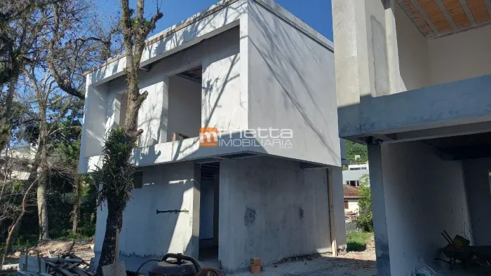 Casa de Condomínio à Venda em Santo Antônio de Lisboa, Florianópolis - SC