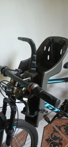 Cadeirinha de Bicicleta para Bebê - Praticamente Nova