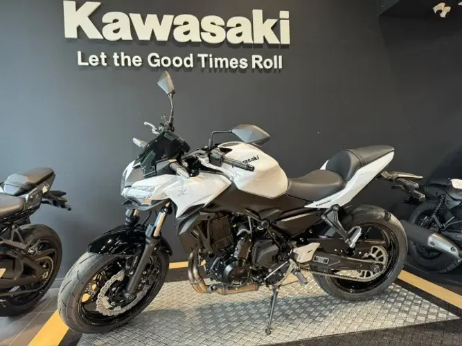 KAWASAKI Z650 - OFERTA