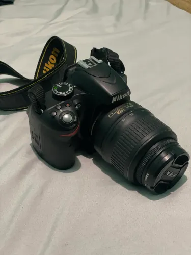 Camera nikon d3200 com lente do kit