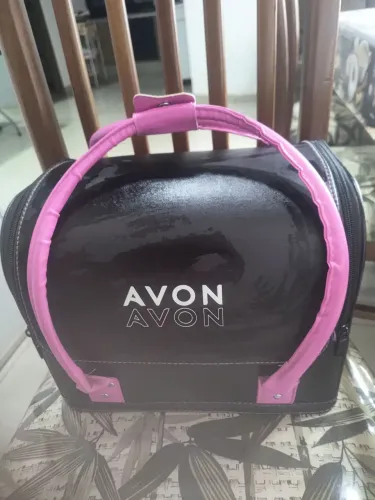 Maleta de maquiagem avon