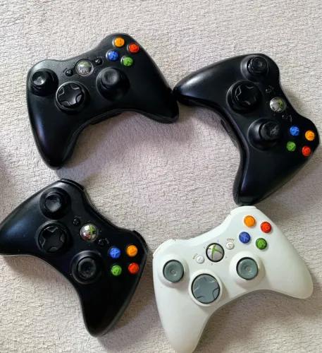 Vendo controles de Xbox 360