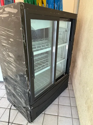 Expositor metal frio 4 porta semi novo